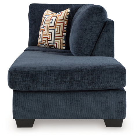 Aviemore RAF Corner Chaise