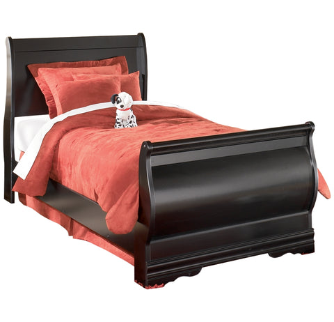 Huey Vineyard Twin Sleigh Bed with Mirrored Dresser