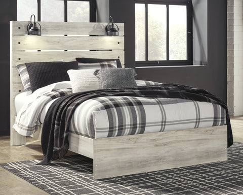 Cambeck Queen Panel Bed with Mirrored Dresser and Nightstand