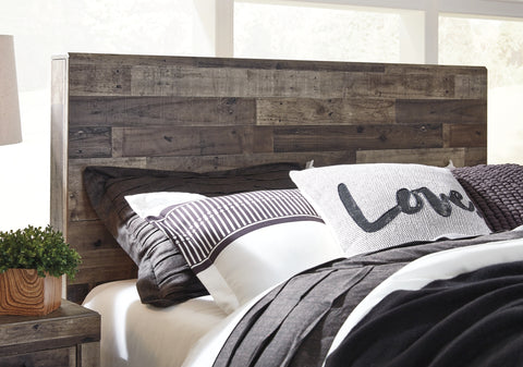 Derekson King Panel Bed