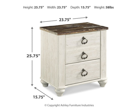 Willowton California King Panel Bed with Mirrored Dresser and 2 Nightstands