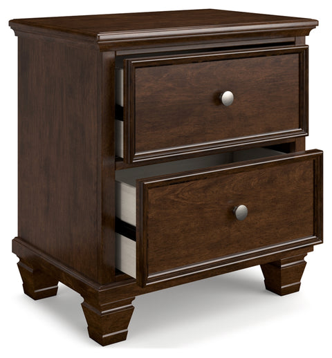 Danabrin California King Panel Bed with Mirrored Dresser and 2 Nightstands