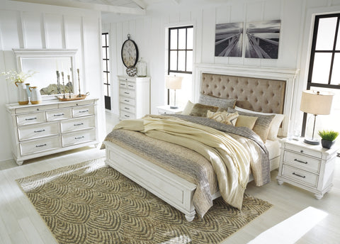 Kanwyn Queen Panel Bed with Mirrored Dresser and 2 Nightstands