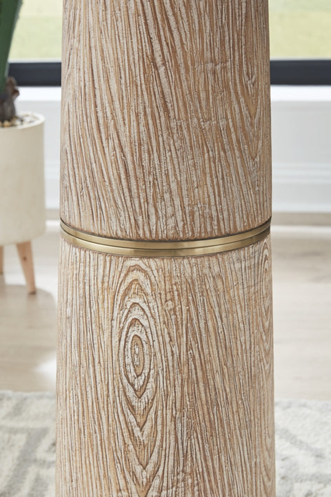Gasparleigh Poly Floor Lamp (1/CN)