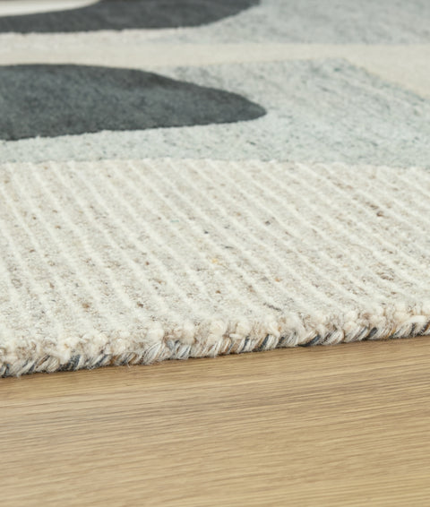 Edrickhill Large Rug