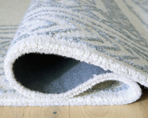 Azelhurst Large Rug